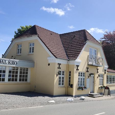 Skovdal Kro Jelling Екстер'єр фото